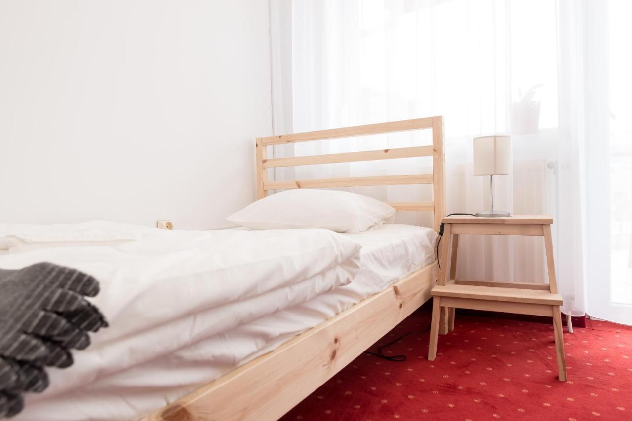 Bao Apartament & Rooms Oradea Exterior photo